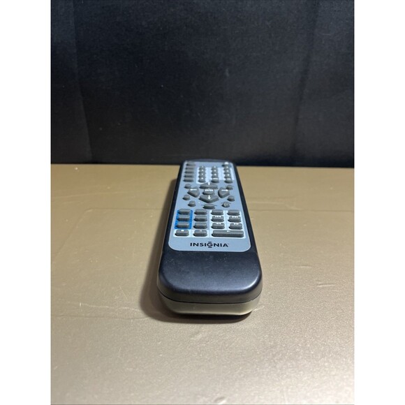 Insignia RC06-C Remote Control - Picture 3 of 6